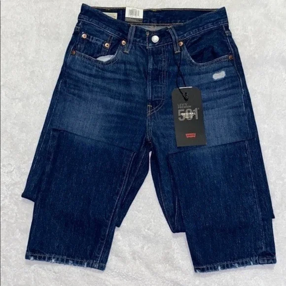 Levi's® Premium501® ORIGINAL CROPPED WOMENS JEANS